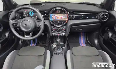 Mini Cooper Convertible 2024 2.0 автомат (гидро), миниатюра 7