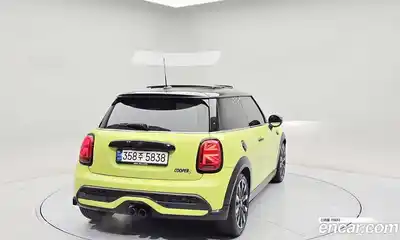 Mini Cooper 2023 2.0 автомат (гидро), миниатюра 2
