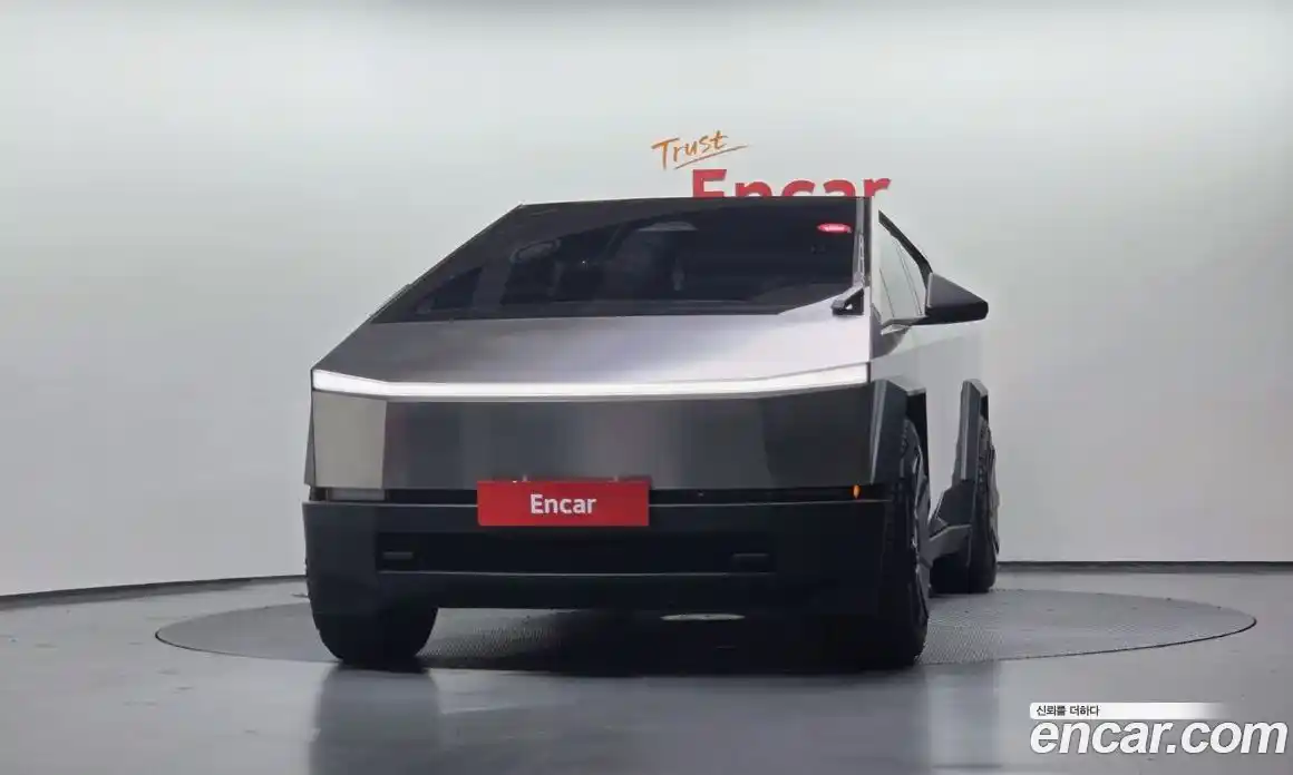 Tesla Cybertruck 2025 0.2 гидро, фото 3