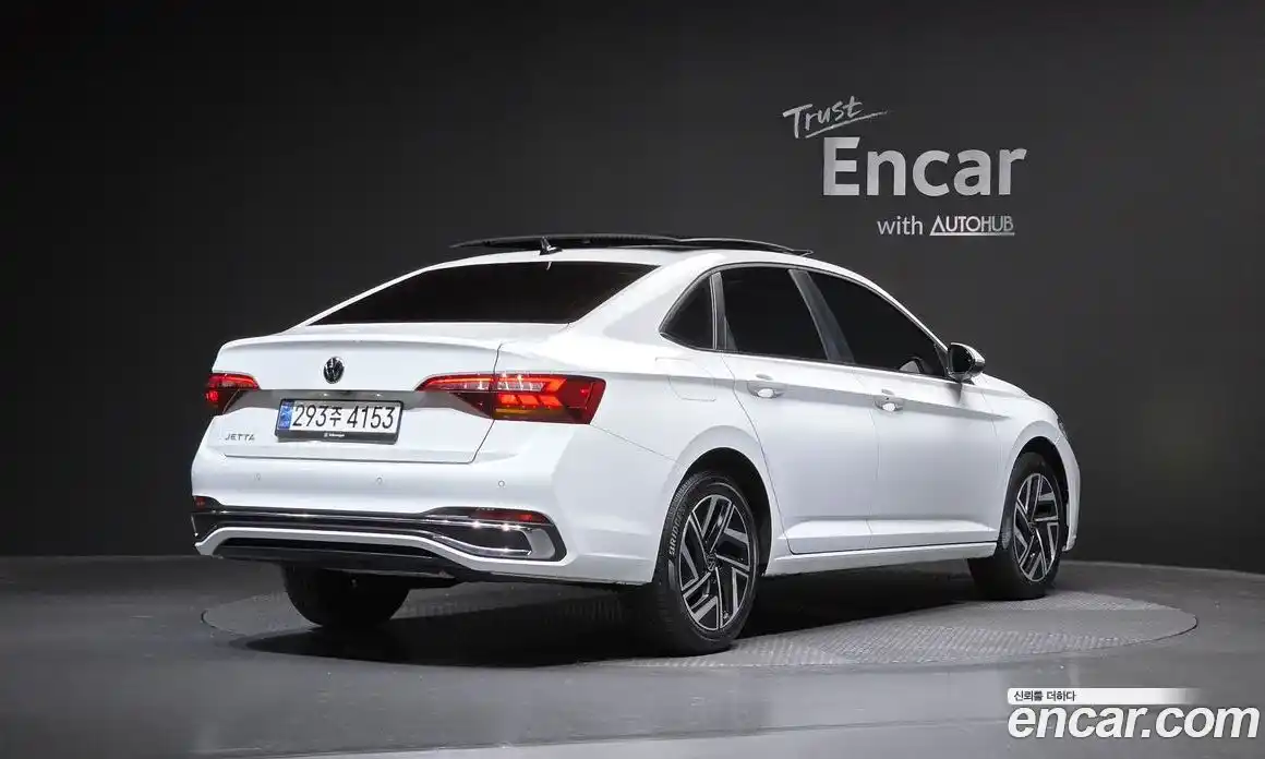 Volkswagen Jetta 2023 1.5 автомат (гидро), фото 2