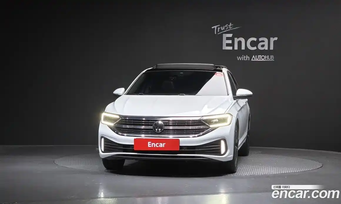 Volkswagen Jetta 2023 1.5 автомат (гидро), фото 3