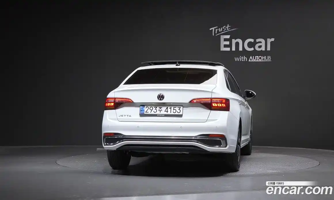 Volkswagen Jetta 2023 1.5 автомат (гидро), фото 4