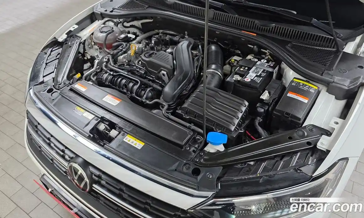 Volkswagen Jetta 2023 1.5 автомат (гидро), фото 6