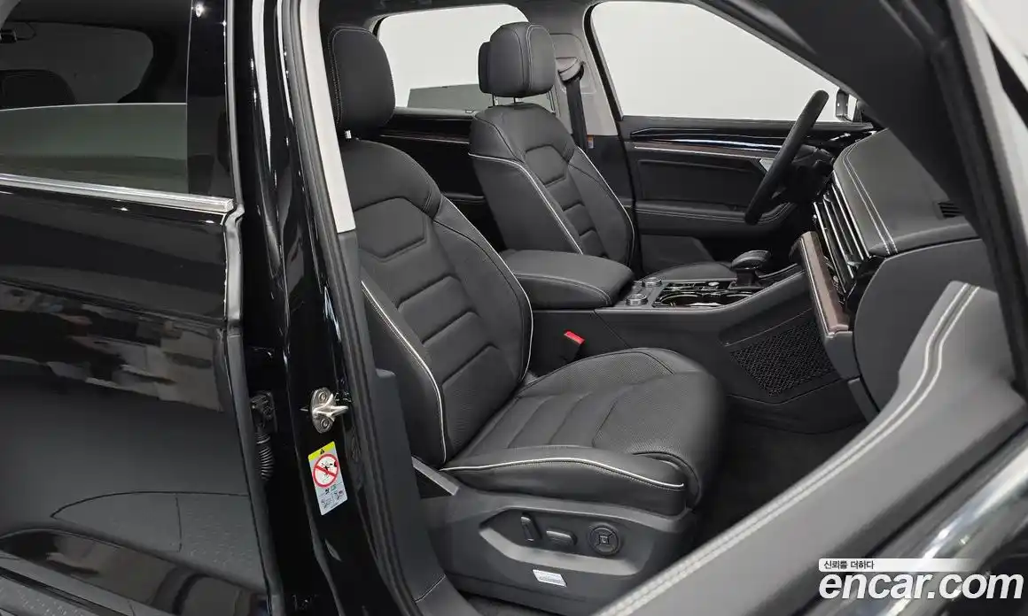 Volkswagen Touareg 2025 3.0 автомат (гидро), фото 12