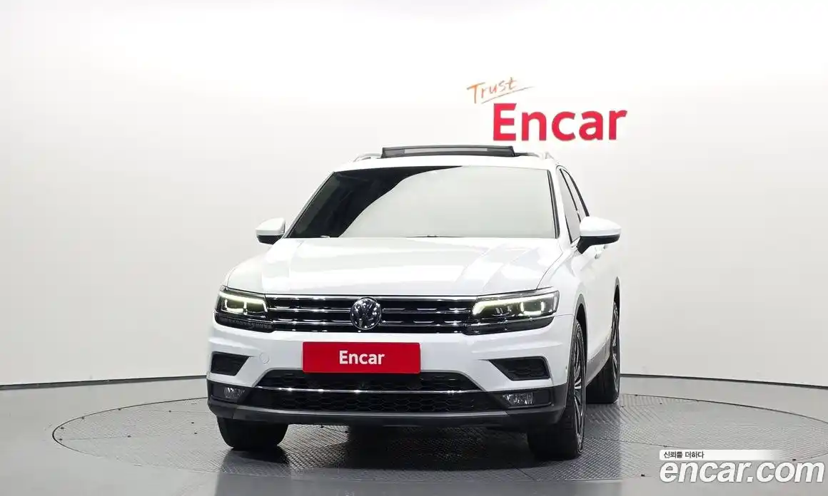 Volkswagen Tiguan 2020 2.0 автомат (гидро), фото 3