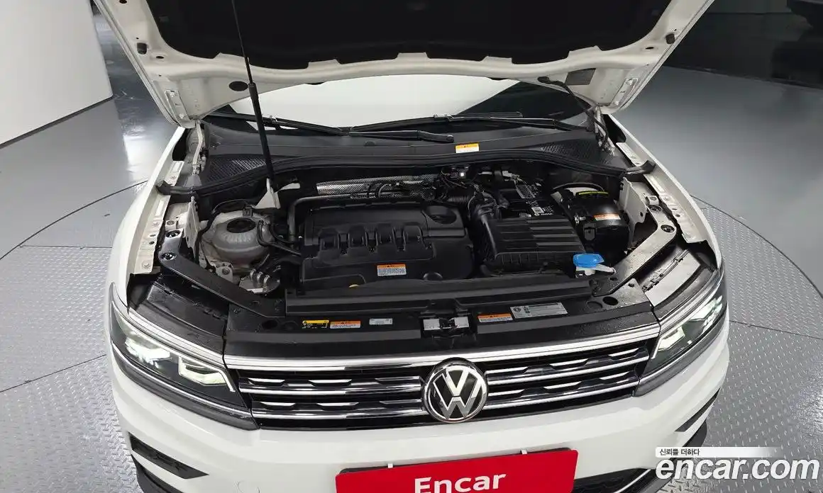 Volkswagen Tiguan 2020 2.0 автомат (гидро), фото 6