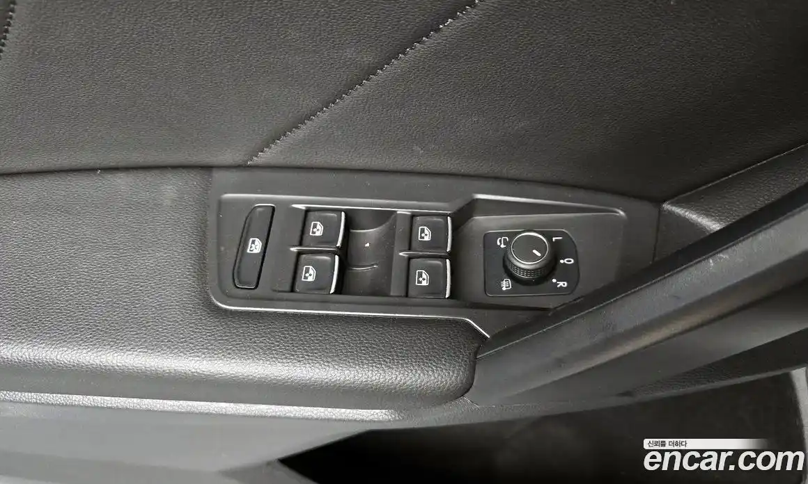 Volkswagen Tiguan 2022 2.0 автомат (гидро), фото 38