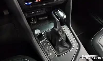 Volkswagen Tiguan 2021 2.0 автомат (гидро), миниатюра 12