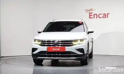 Volkswagen Tiguan 2021 2.0 автомат (гидро), миниатюра 3