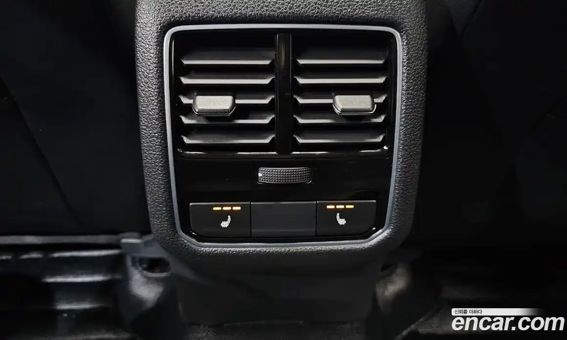 Volkswagen Passat 2018 2.0 автомат (гидро), фото 26
