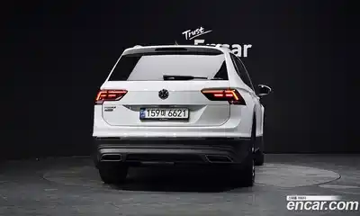 Volkswagen Tiguan 2020 2.0 автомат (гидро), миниатюра 4