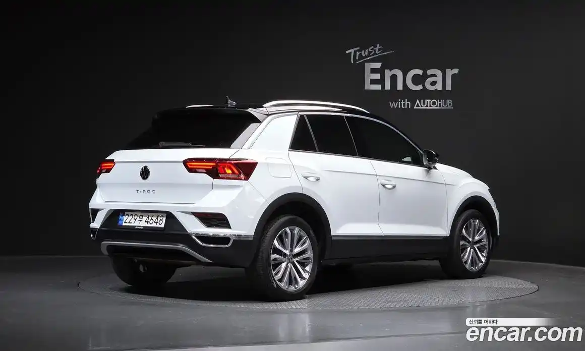 Volkswagen T-Roc 2022 2.0 автомат (гидро), фото 2