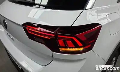 Volkswagen T-Roc 2022 2.0 автомат (гидро), миниатюра 9