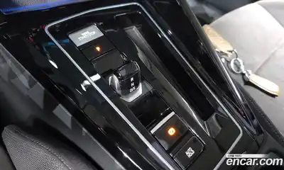 Volkswagen Golf 2023 2.0 автомат (гидро), миниатюра 12