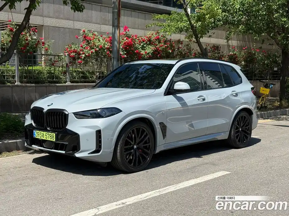 BMW X5 2025 3.0 автомат (гидро), фото 1