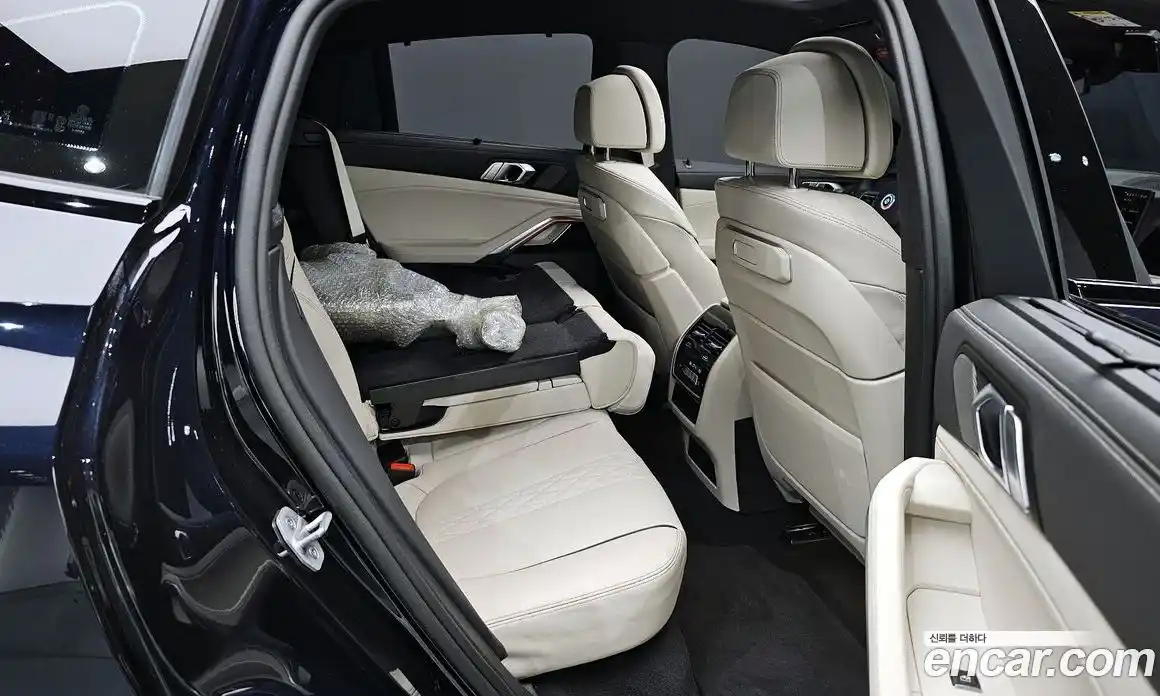 BMW X6 2025 3.0 автомат (гидро), фото 17