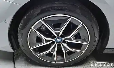 BMW i5 2024 0.2 автомат (гидро), миниатюра 4