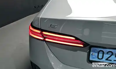 BMW i5 2024 0.2 автомат (гидро), миниатюра 8