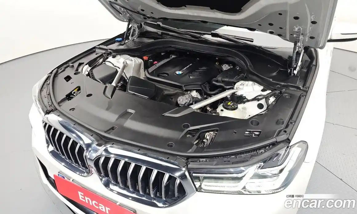 BMW 6 серия 2021 2.0 автомат (гидро), фото 6