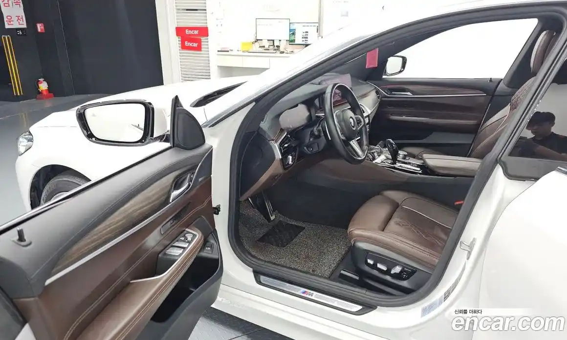 BMW 6 серия 2021 2.0 автомат (гидро), фото 10