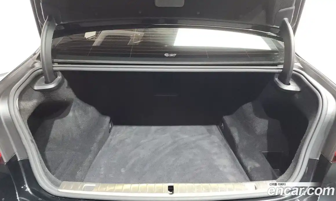 BMW 7 серия 2022 3.0 автомат (гидро), фото 27