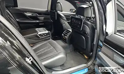 BMW 7 серия 2016 3.0 автомат (гидро), миниатюра 11