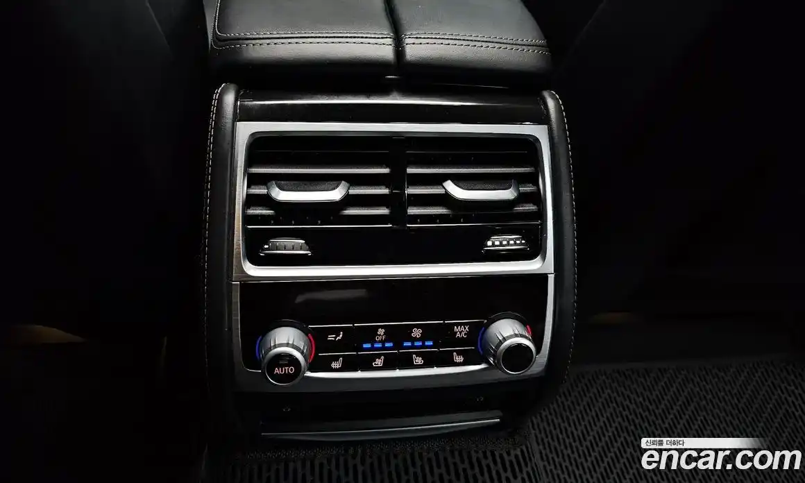 BMW 7 серия 2016 3.0 автомат (гидро), фото 18