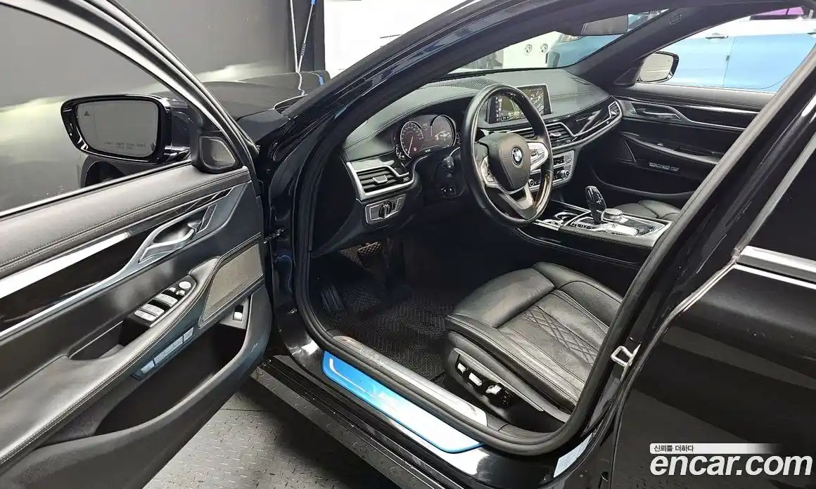 BMW 7 серия 2016 3.0 автомат (гидро), фото 10