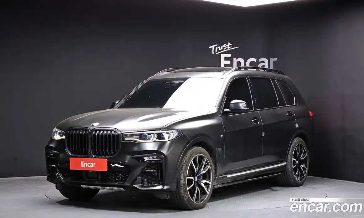 BMW X7 2021 3.0 автомат (гидро), фото 1