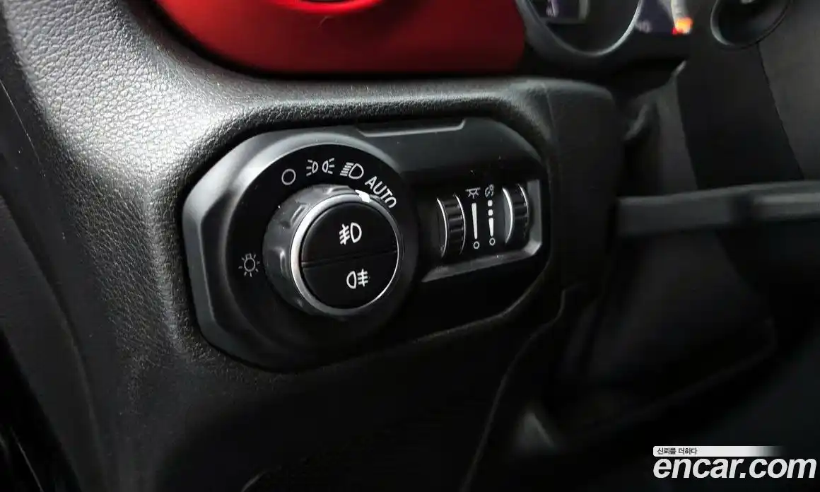 Jeep Wrangler 2018 2.0 автомат (гидро), фото 27