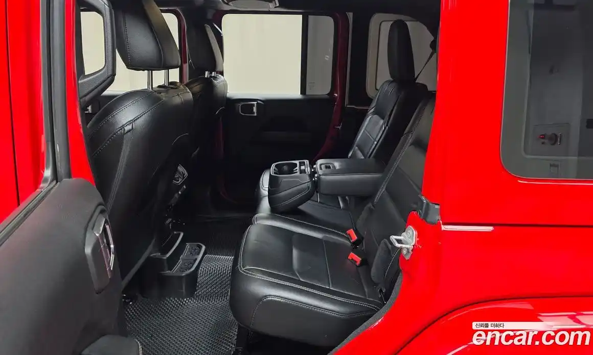 Jeep Wrangler 2021 2.0 автомат (гидро), фото 18