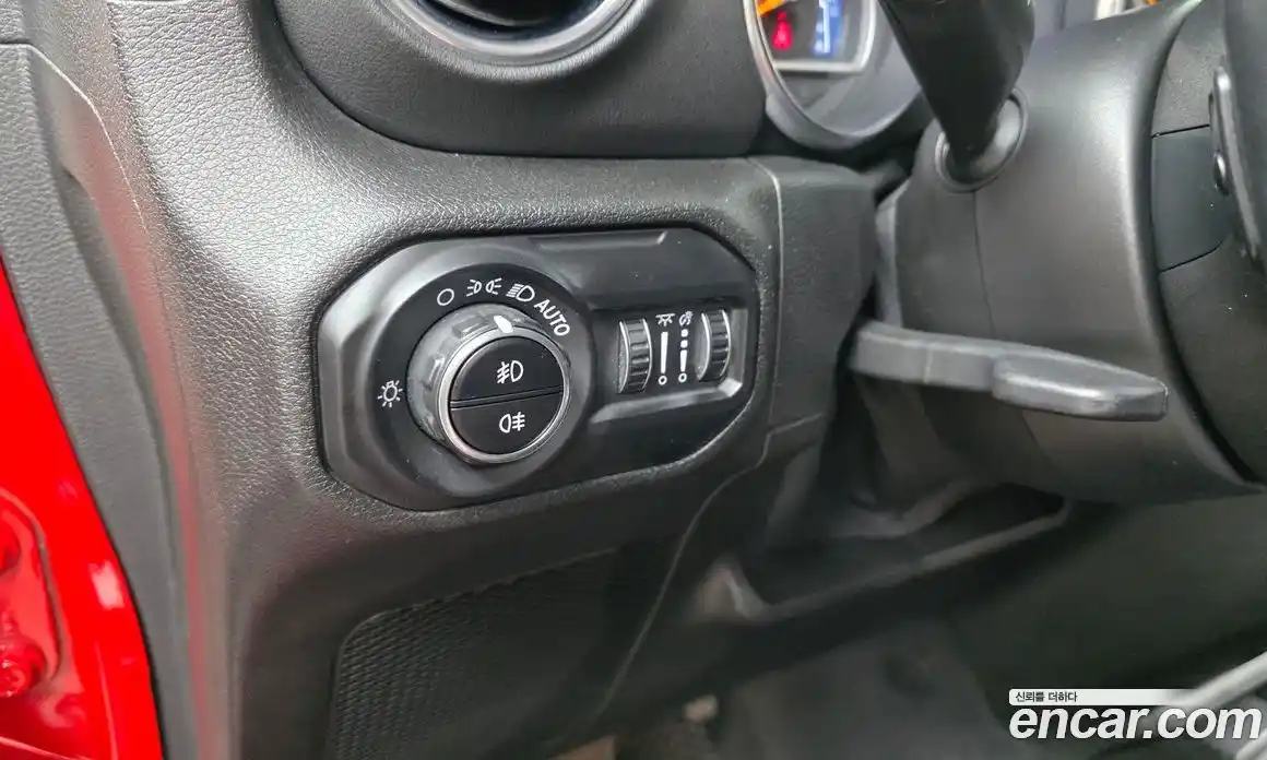 Jeep Wrangler 2021 2.0 автомат (гидро), фото 24