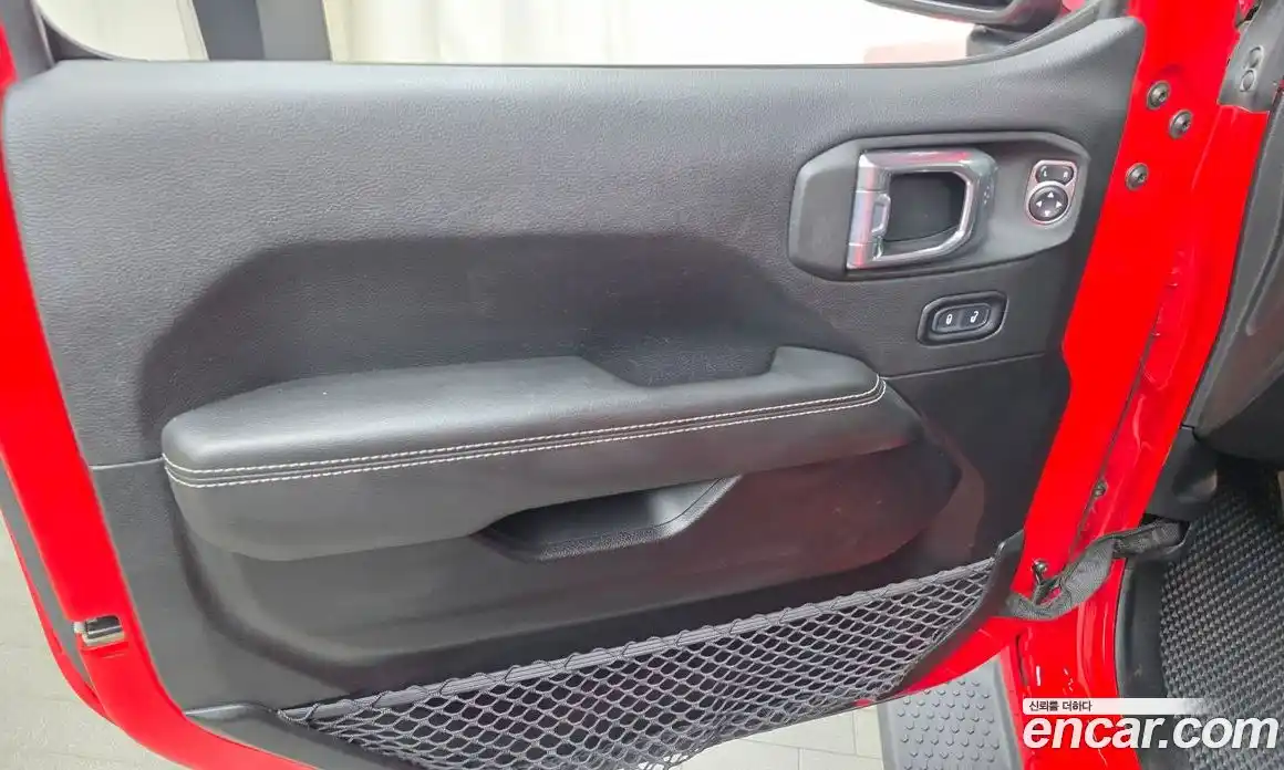 Jeep Wrangler 2021 2.0 автомат (гидро), фото 29