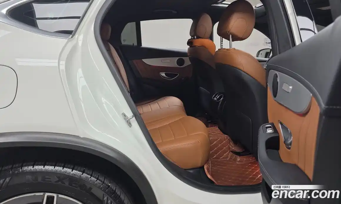 Mercedes-Benz GLC-Class 2022 1.9 автомат (гидро), фото 17