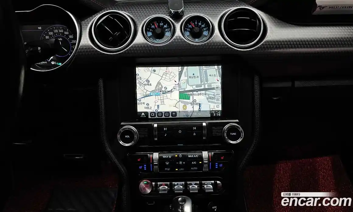 Ford Mustang 2018 2.3 автомат (гидро), фото 13