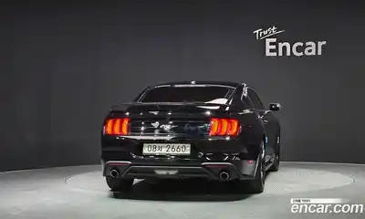 Ford Mustang 2018 2.3 автомат (гидро), миниатюра 4