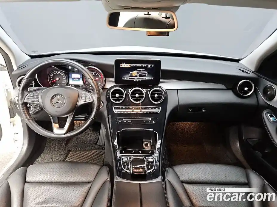 Mercedes-Benz C-Class 2016 2.0 автомат (гидро), фото 9