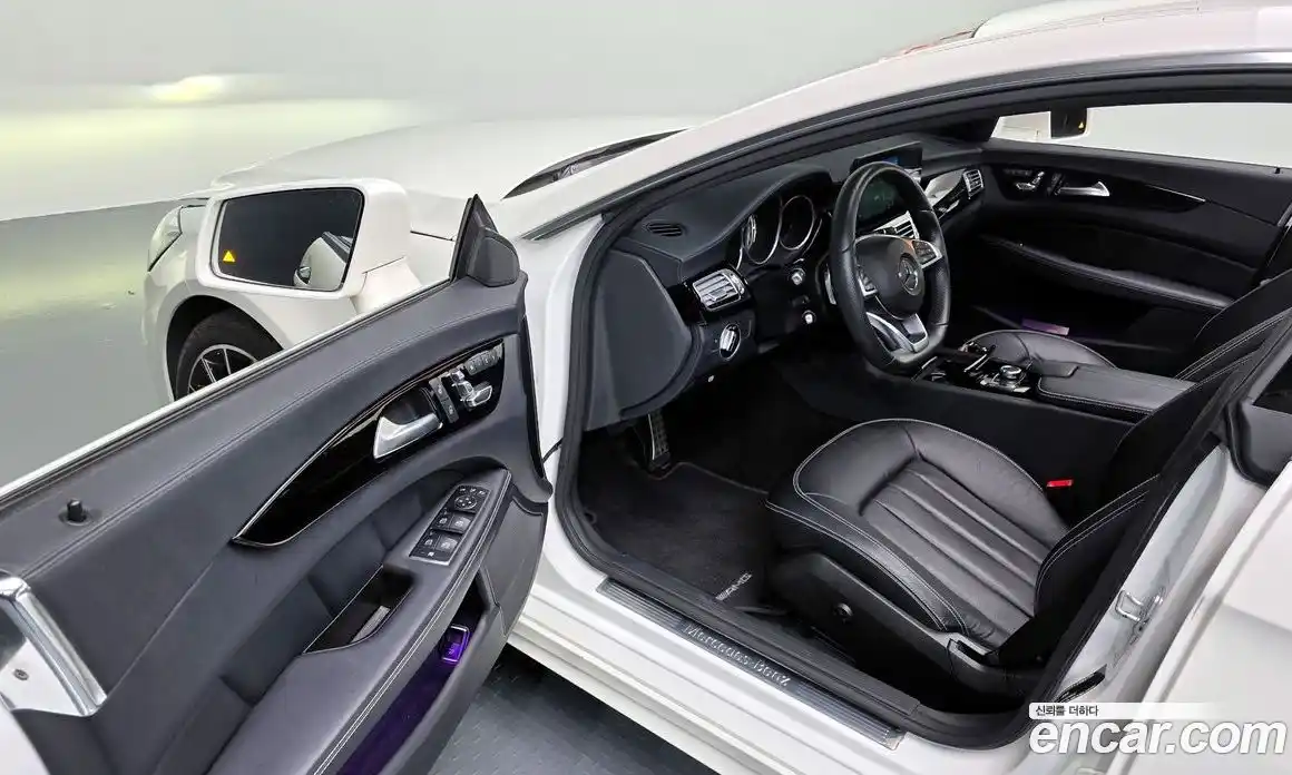 Mercedes-Benz CLS-Class 2017 2.1 гидро, фото 13 Mercedes-Benz CLS-Class 2017 2.1 гидро, фото 13