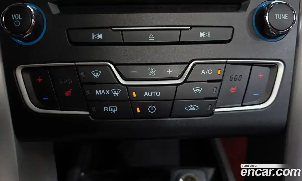 Ford Mondeo 2016 2.0 автомат (гидро), фото 19