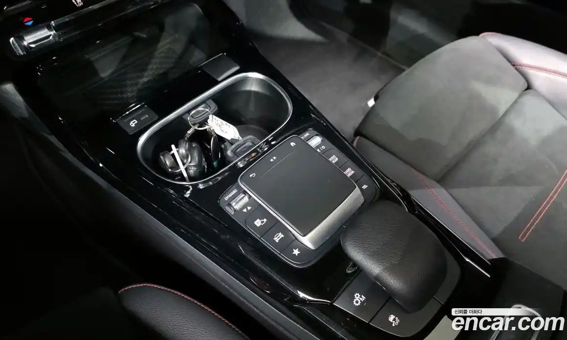 Mercedes-Benz A-Class 2020 2.0 гидро, фото 12