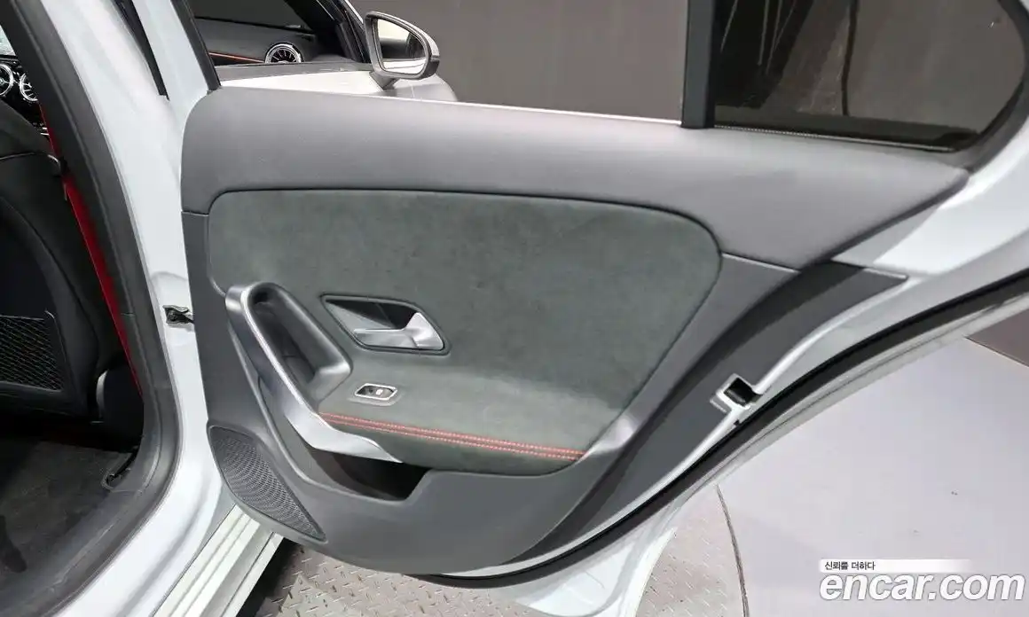 Mercedes-Benz A-Class 2020 2.0 гидро, фото 15