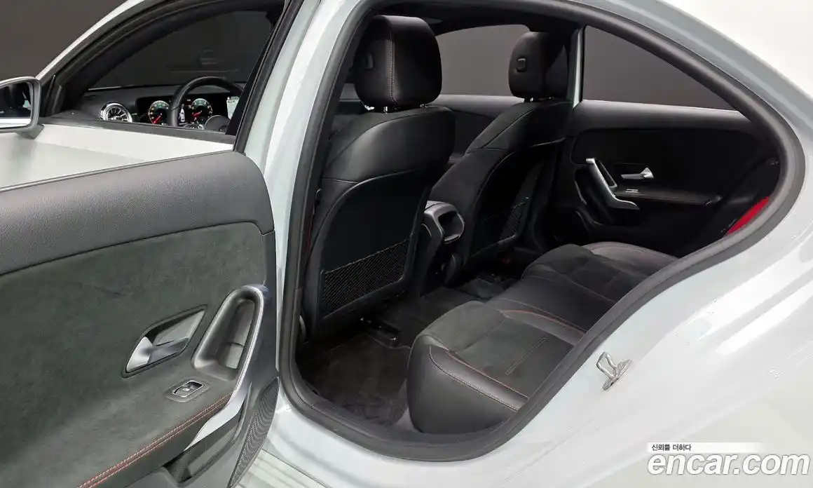 Mercedes-Benz A-Class 2020 2.0 гидро, фото 22