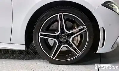 Mercedes-Benz A-Class 2020 2.0 гидро, миниатюра 7
