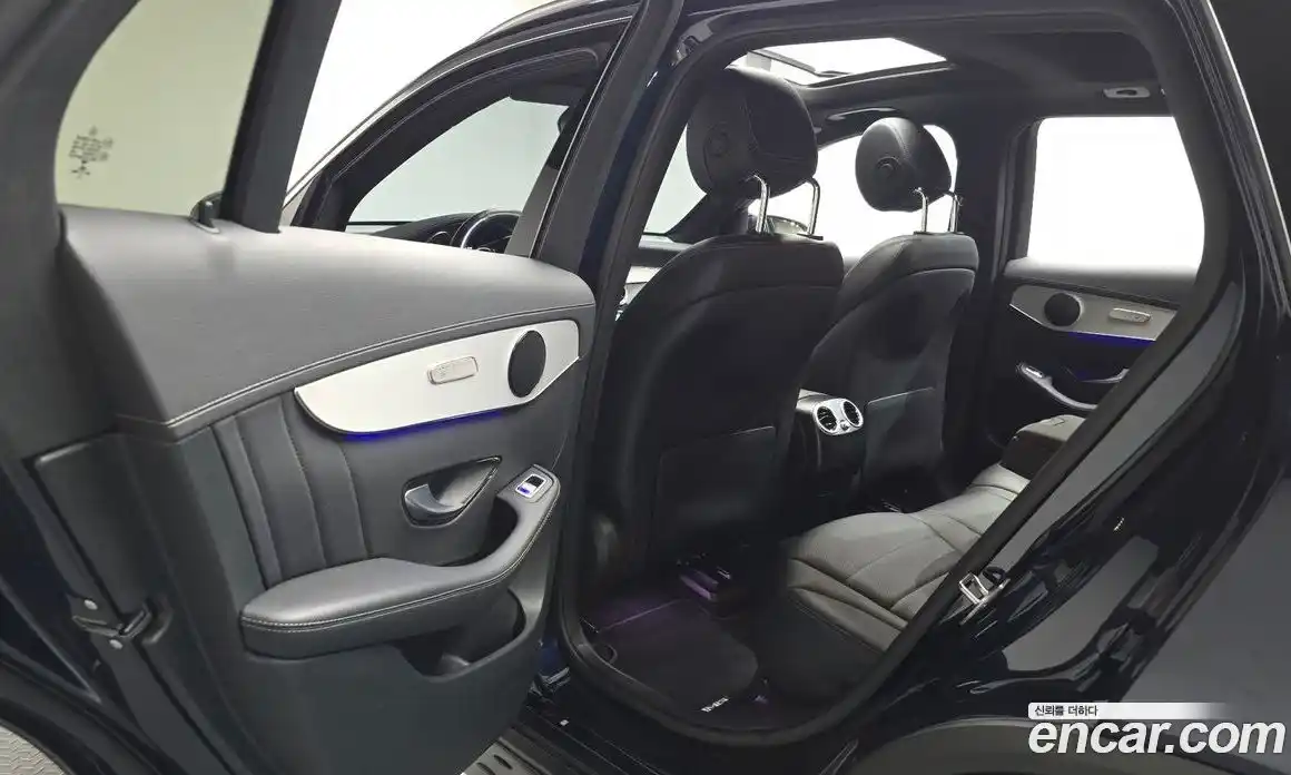 Mercedes-Benz GLC-Class 2022 2.0 автомат (гидро), фото 15