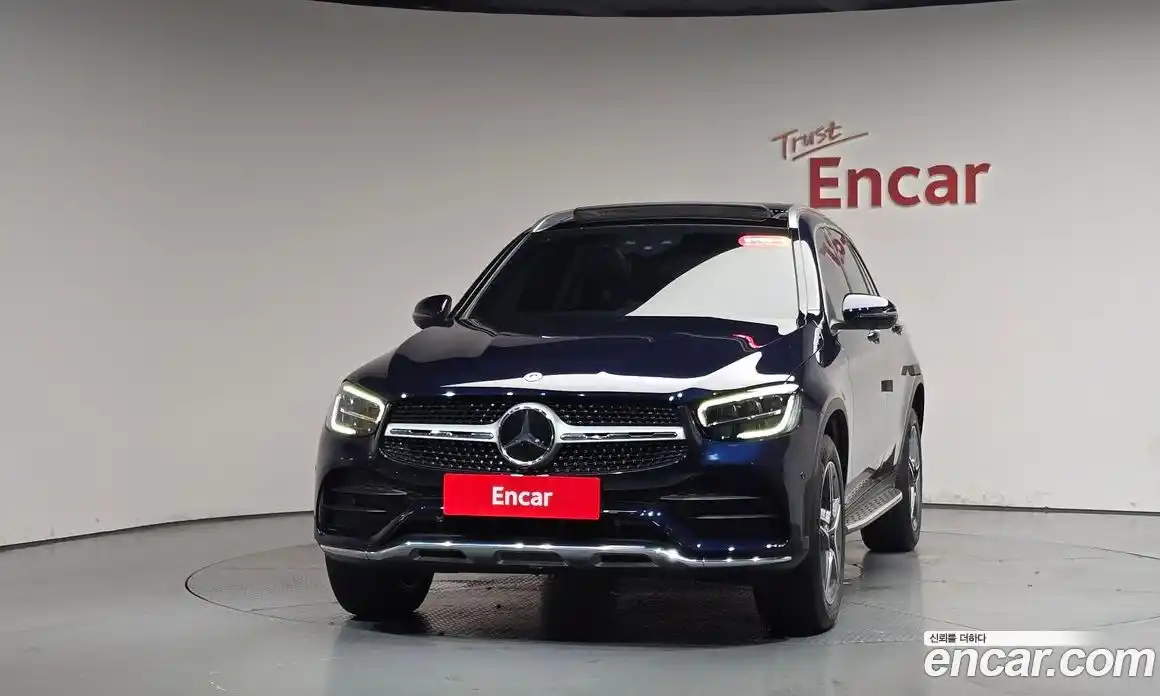 Mercedes-Benz GLC-Class 2022 2.0 автомат (гидро), фото 2