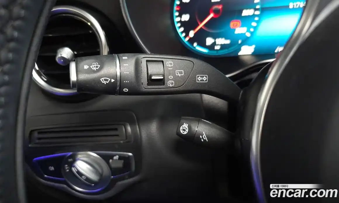 Mercedes-Benz GLC-Class 2022 2.0 автомат (гидро), фото 21