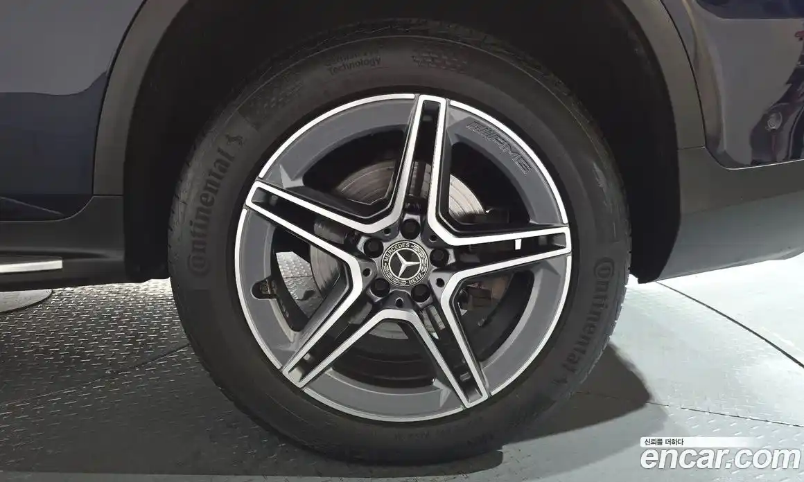 Mercedes-Benz GLC-Class 2022 2.0 автомат (гидро), фото 6