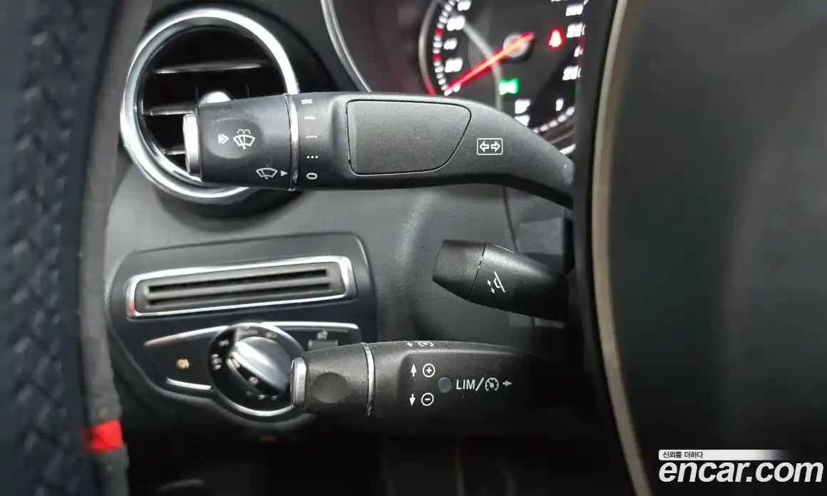 Mercedes-Benz C-Class 2016 2.0 автомат (гидро), фото 21
