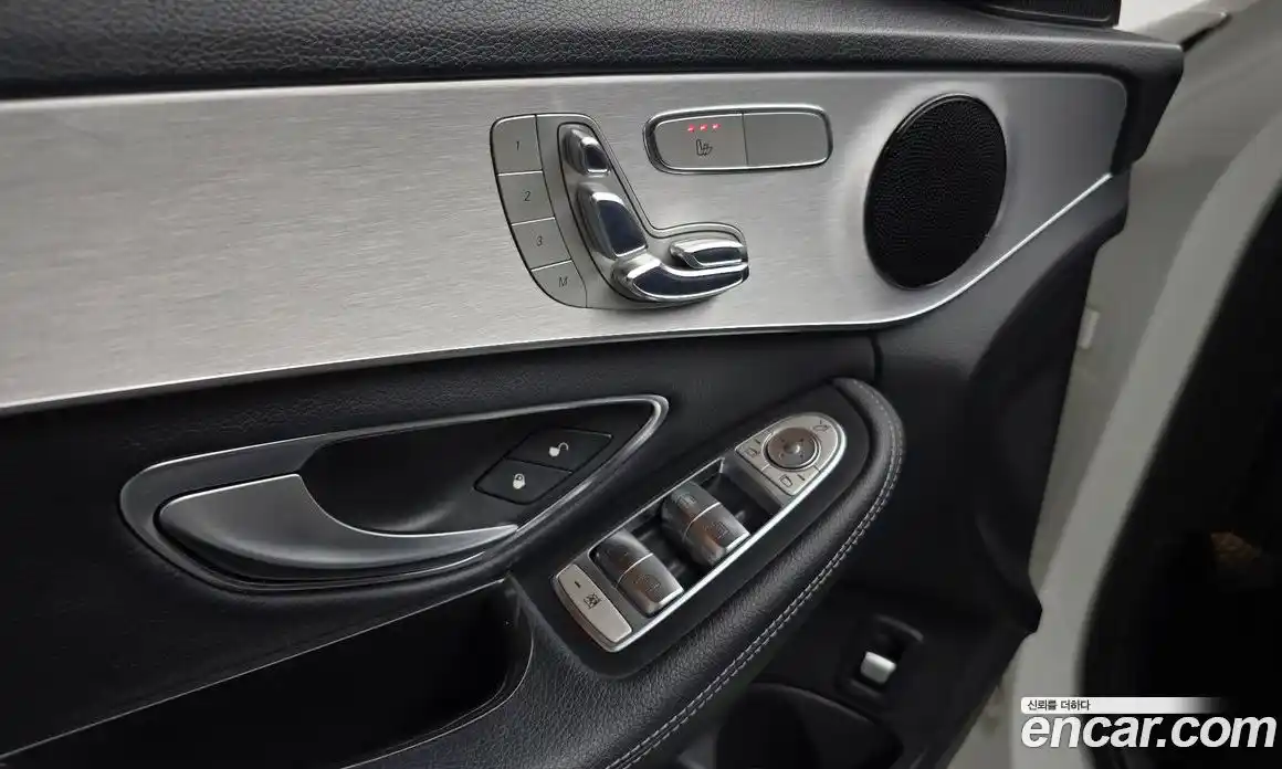 Mercedes-Benz C-Class 2016 2.0 автомат (гидро), фото 24