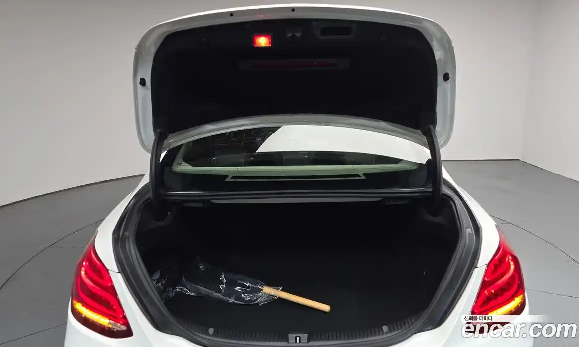 Mercedes-Benz C-Class 2016 2.0 автомат (гидро), фото 25